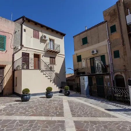 Zeus Atabyrios 2 - Monolocale * Αγκριτζέντο