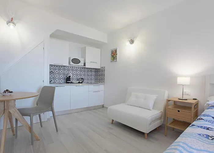 Zeus Atabyrios 2 - Monolocale Διαμέρισμα